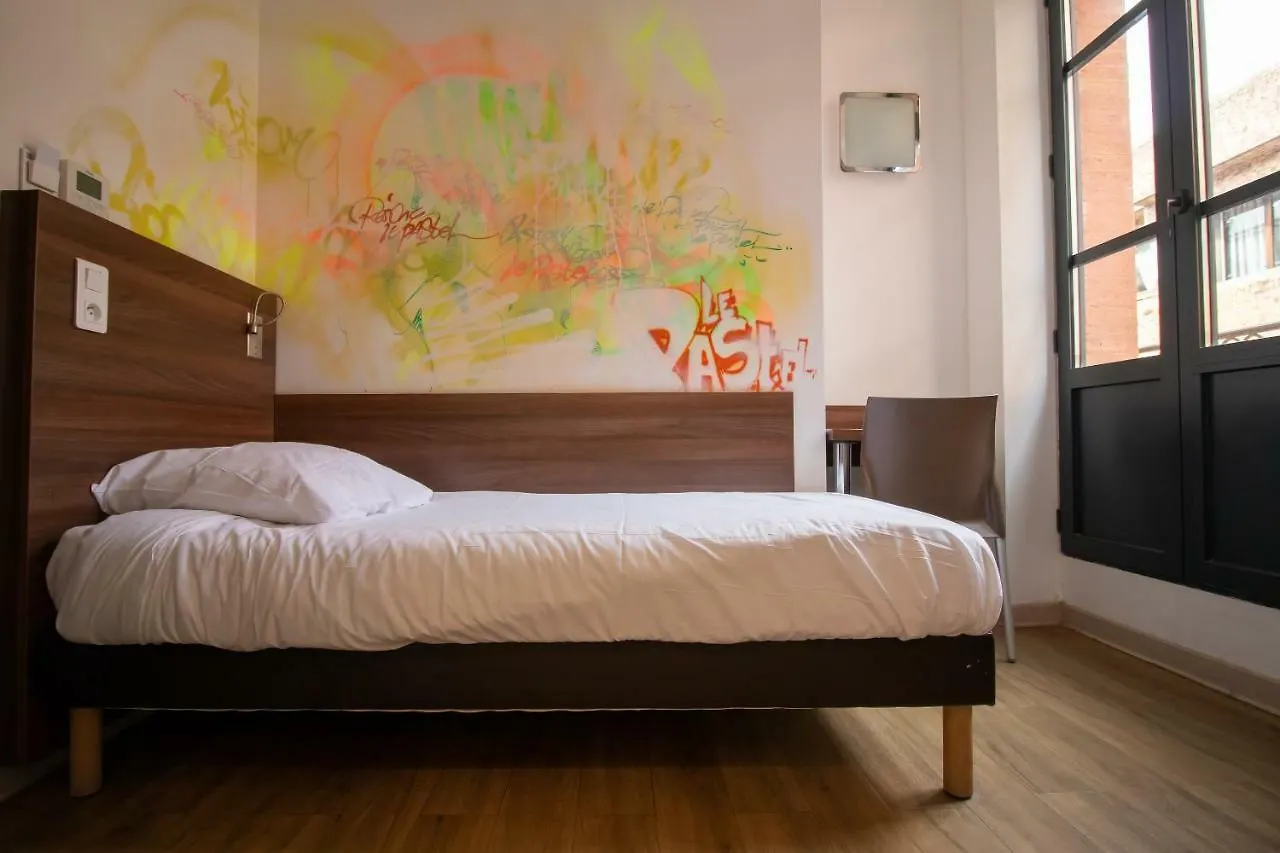 Hotel Le Pastel Toulouse 2*,  France